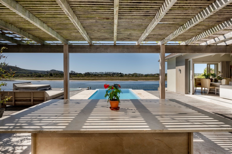 5 Bedroom Property for Sale in Keurbooms River Western Cape